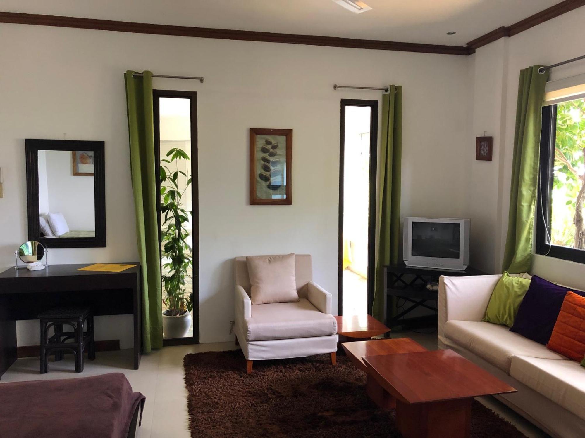 Argonauta Boracay Apartment Suites And Villas Boracay Island ภายนอก รูปภาพ